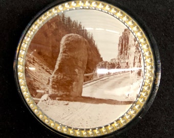 Vintage Yellowstone Park Haynes Photo Glass Paperweight Free Shipping