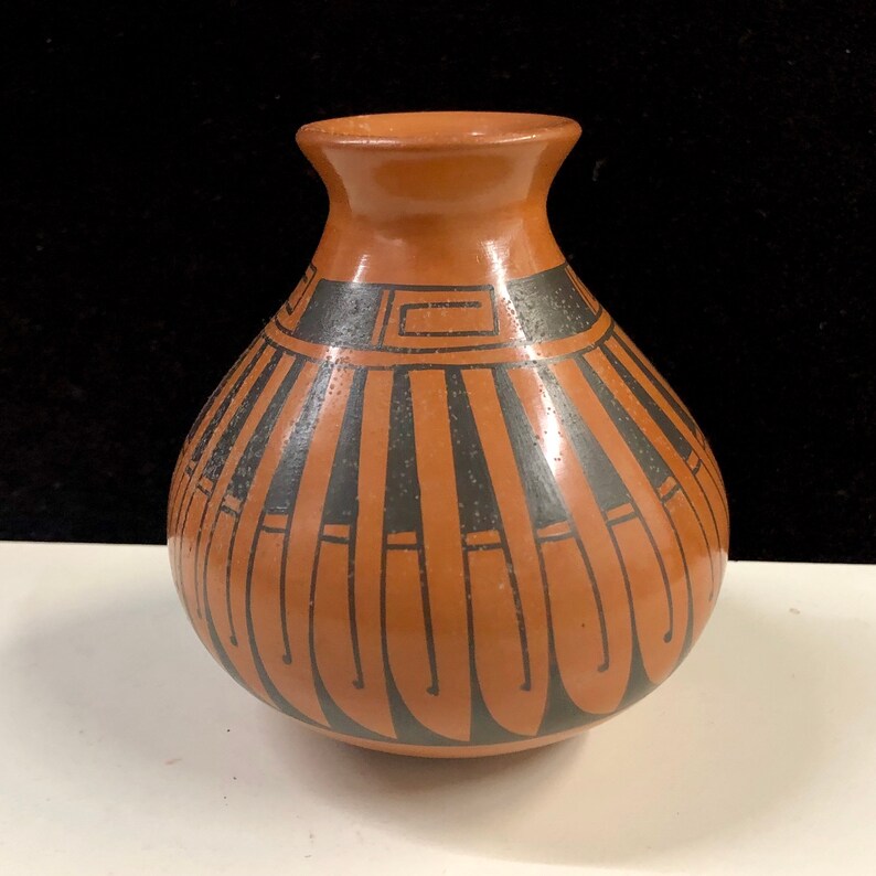 Mata Ortiz Pottery Vase Signed Miguel Lopez Geometric Design image 2