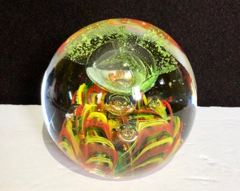 Dynasty Gallery Large Art Glass Paperweight with Bubbles