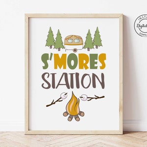 Panneau de gare S&#39;mores, fête d&#39;anniversaire de camping pour garçon S&#39;mores Bar, décoration de table aventure en forêt, décorations de fête feu de camp imprimable 1032