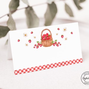 Tarjeta de lugar para baby shower con diseño de fresa, lindas etiquetas imprimibles para comida y bebida de fiesta con chispas de bayas dulces para bebés, decoración de mesa con bayas para cumpleaños