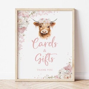 Heilige koe vrijgezellenfeest kaarten en geschenken bord, Highland Cow decor bruiloft douche, She's Getting Married tafelbord, themafeest koe print boerderij