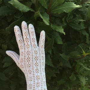 Elegant White Crochet Gloves, Pair, Small Medium Size, 100% Cotton image 2