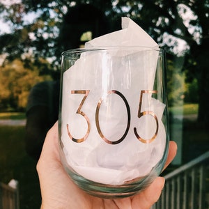 Roommate Wine Glass / Roommate Gift / Gifts for Roommates / Roommate Gift Idea image 2