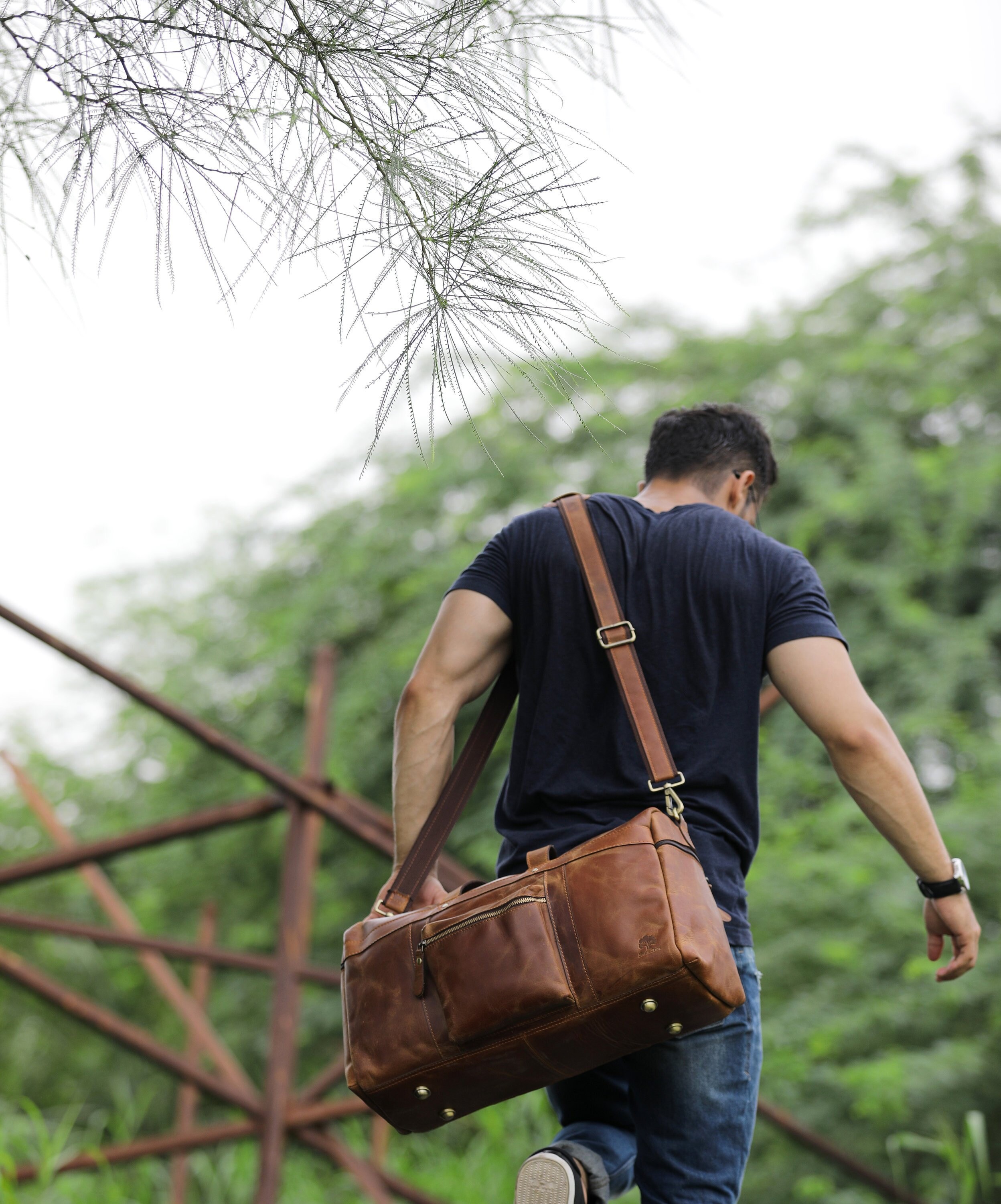 20 inch messenger bag