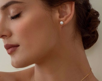 Cecile Pearl Earrings
