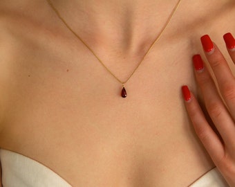 Colette Garnet Necklace