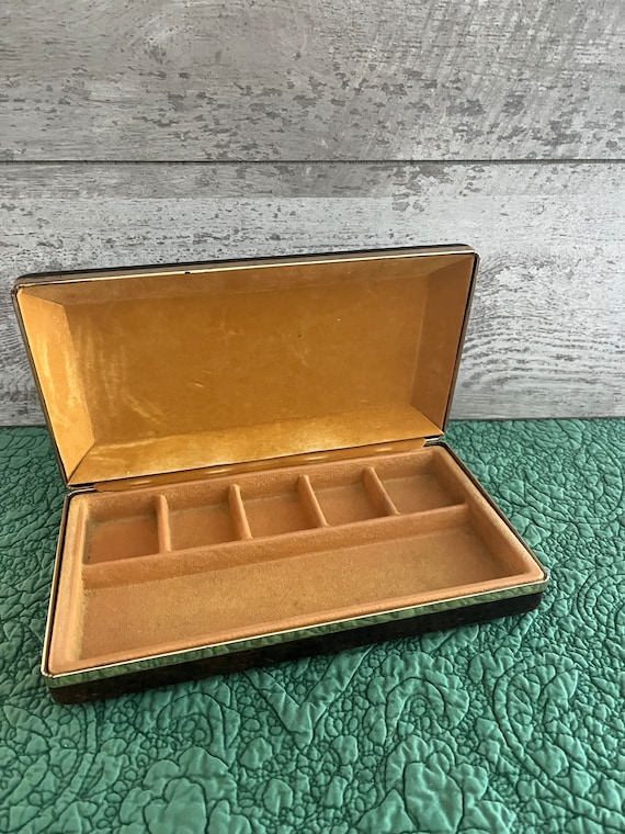 Vintage Jewelry Box Travel Case. Clamshell Alligat