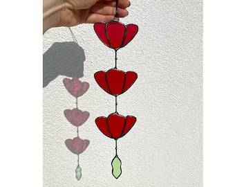 Red poppy mobile,stained glass flowers,everlasting flowers,stained glass mobile,flower suncatcher,window decoration,flower suncatcher