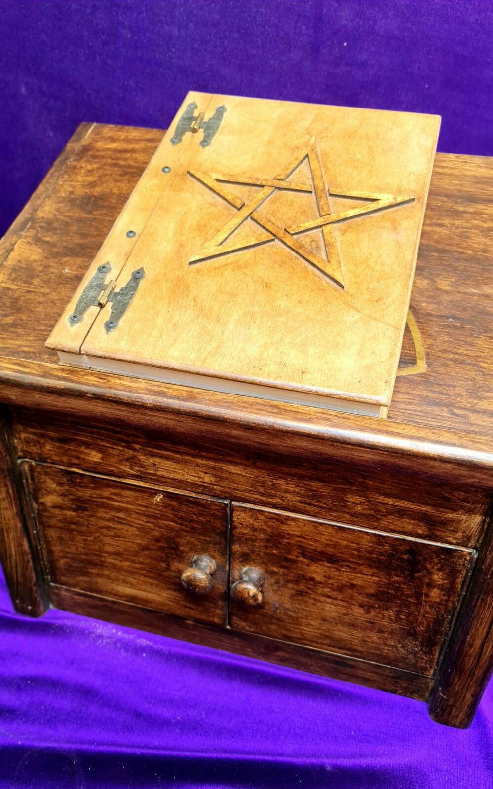 Altar Box in Solid Wood With Hinged Sloping Top and Double Doors With ...