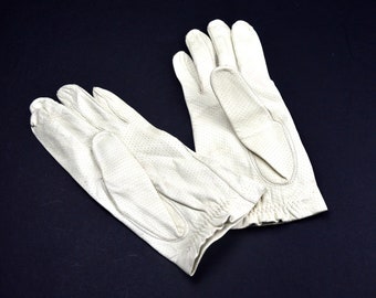 Gloves Pair of Gloves Vintage Cream Stitched Leather Gloves Ladies Gloves Vintage Attire Vintage Accessories Driving Gloves