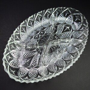 1950-talets vintage glasfat, nötfat, bricka, vintage sminkbord, fat, serveringsfat i glas, vintage heminredning, hushållsartiklar, vintage fest bild 8