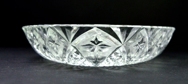 1950-talets vintage glasfat, nötfat, bricka, vintage sminkbord, fat, serveringsfat i glas, vintage heminredning, hushållsartiklar, vintage fest bild 5