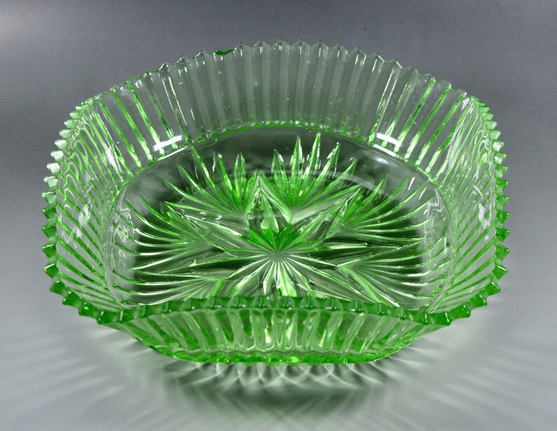 1930s Green Depression Glass Bowl Vintage Glass Dish Art Deco Glass