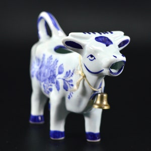 1960s Delft Cow Vintage Creamer Vintage Jug Vintage Tableware Souvenir Holland Windmill