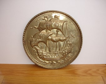 1950s Vintage Brass Wall Plaque Vintage Brass Wall Hanging of a Sailing Ship Vintage Tall Ship