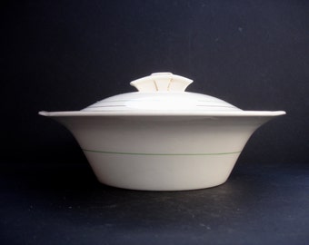 Johnson Brothers Pareek Vintage Tureen Vintage Vegetable Dish Vintage Kitchenware Vintage Serving Dish Vintage Casserole