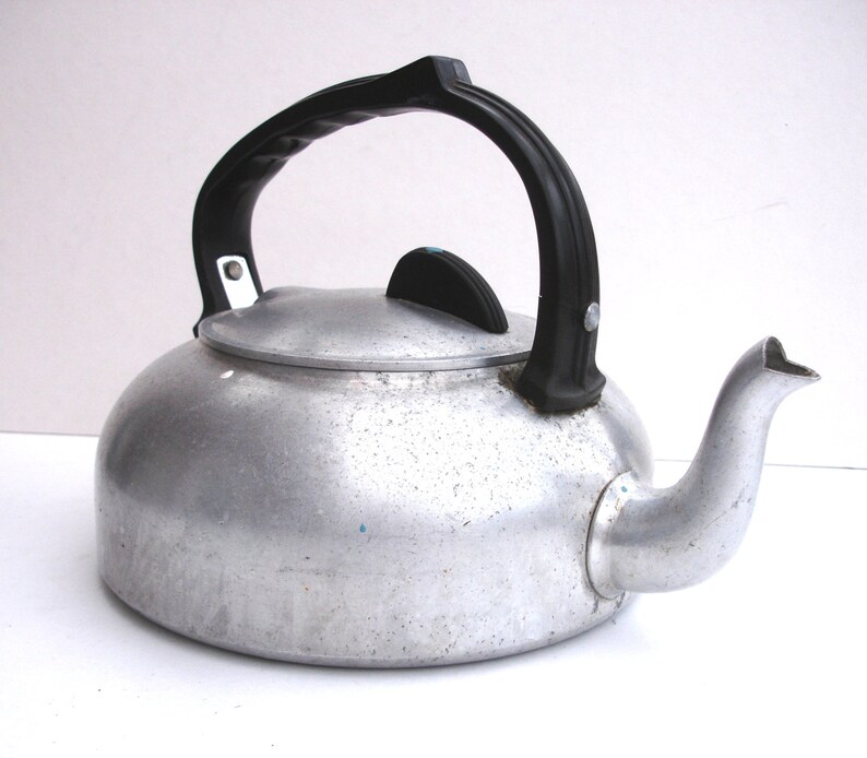1950s Vintage Galvanised Kettle Vintage Kettle Vintage Kitchenalia Vintage Kitchen Utensil Etsy UK