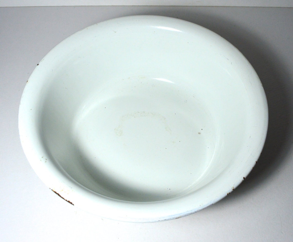 1950s Enamel Bowl Vintage Enamel Wash Bowl Vintage Enamel Etsy UK