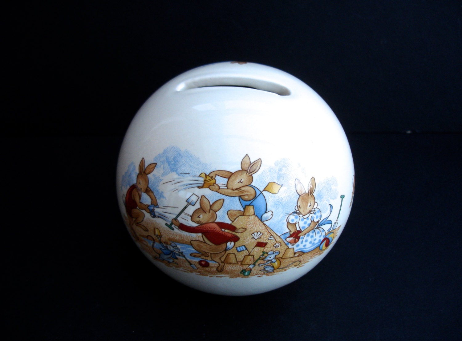 レアROYAL DOULTON Bunnykins 貯金箱メタル非売品