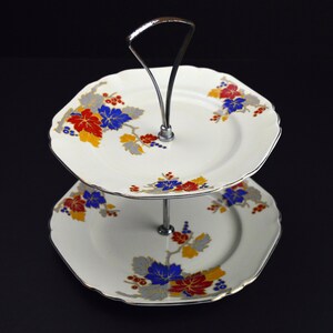 Art Deco Vintage Cake Stand Cottage Chic Cake Stand with Metal Handle Vintage Afternoon Tea