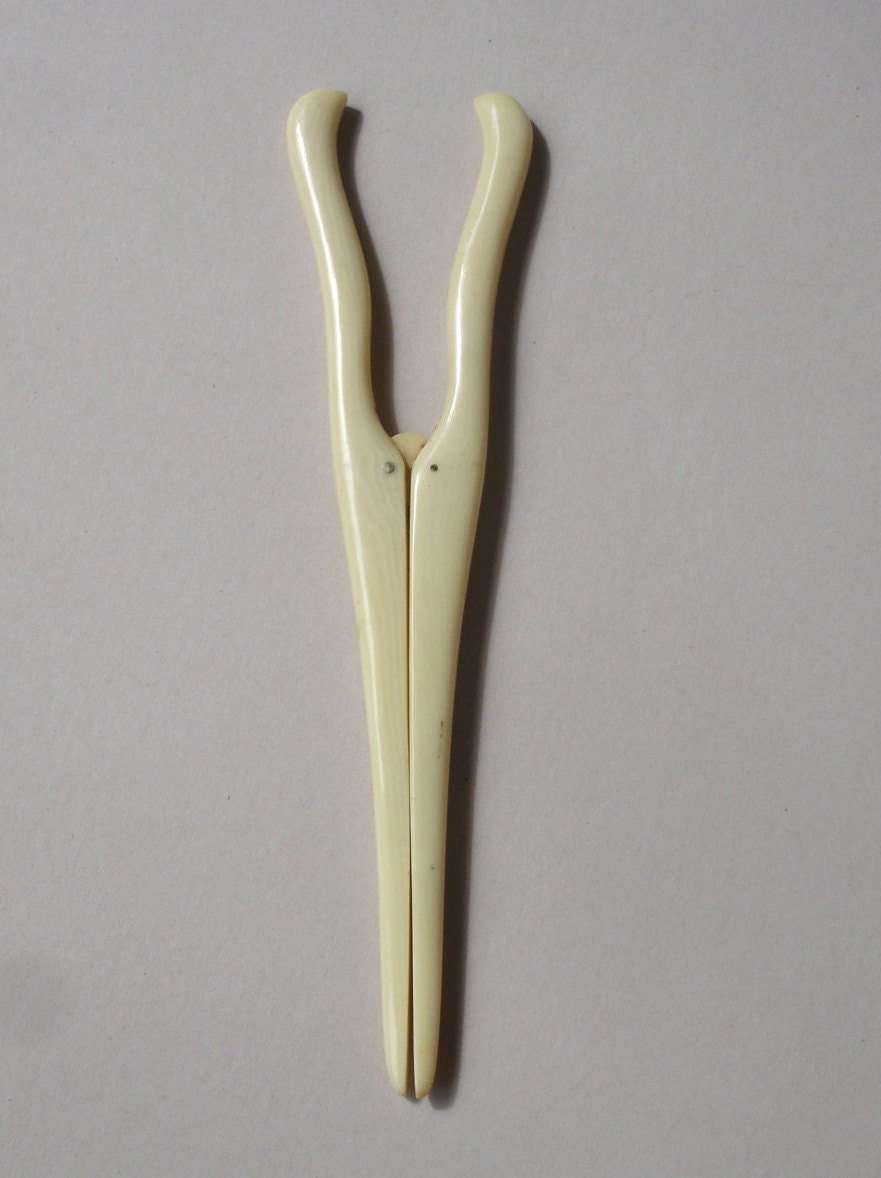 Edwardian Satz von Knochen oder Ivorine Handschuh Bahren Vintage Handschuh Bahren Vintage Zubehör