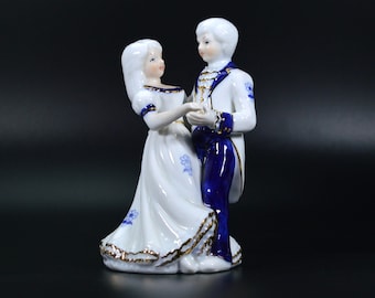Figura vintage de una pareja bailando