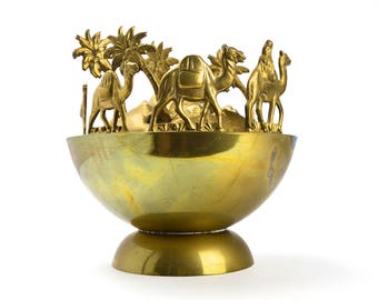 Vintage Brass Bowl Vintage Dessert Scene Camels and Palm Trees Vintage Metalware Vintage Brass Vessel
