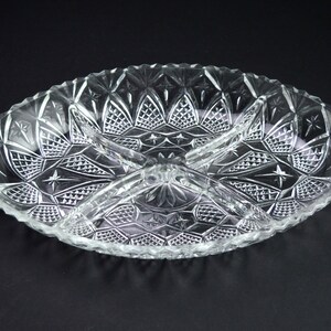 1950-talets vintage glasfat, nötfat, bricka, vintage sminkbord, fat, serveringsfat i glas, vintage heminredning, hushållsartiklar, vintage fest bild 1