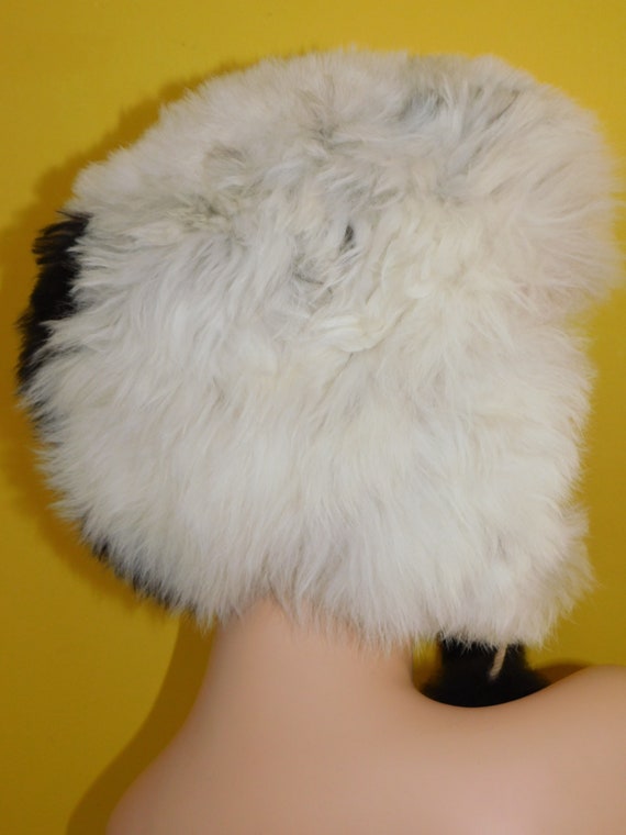 Vintage Tuscan Fur Pom Pom Ski Hat Sheepskin Shea… - image 5