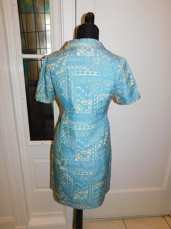 Vintage 1960s Teal Blue Ivory Sheath Dress Abstra… - image 5