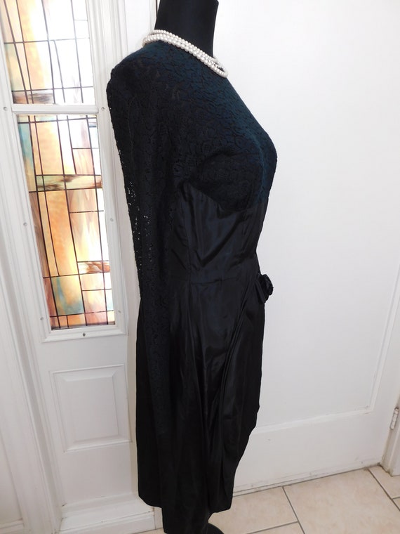 Vintage 1950s Black Crepe Rayon Lace nipped Waist… - image 4