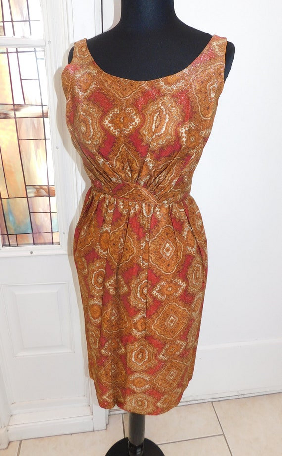 1950s Lurex Dress Metallic wiggle dress • vintage… - image 2