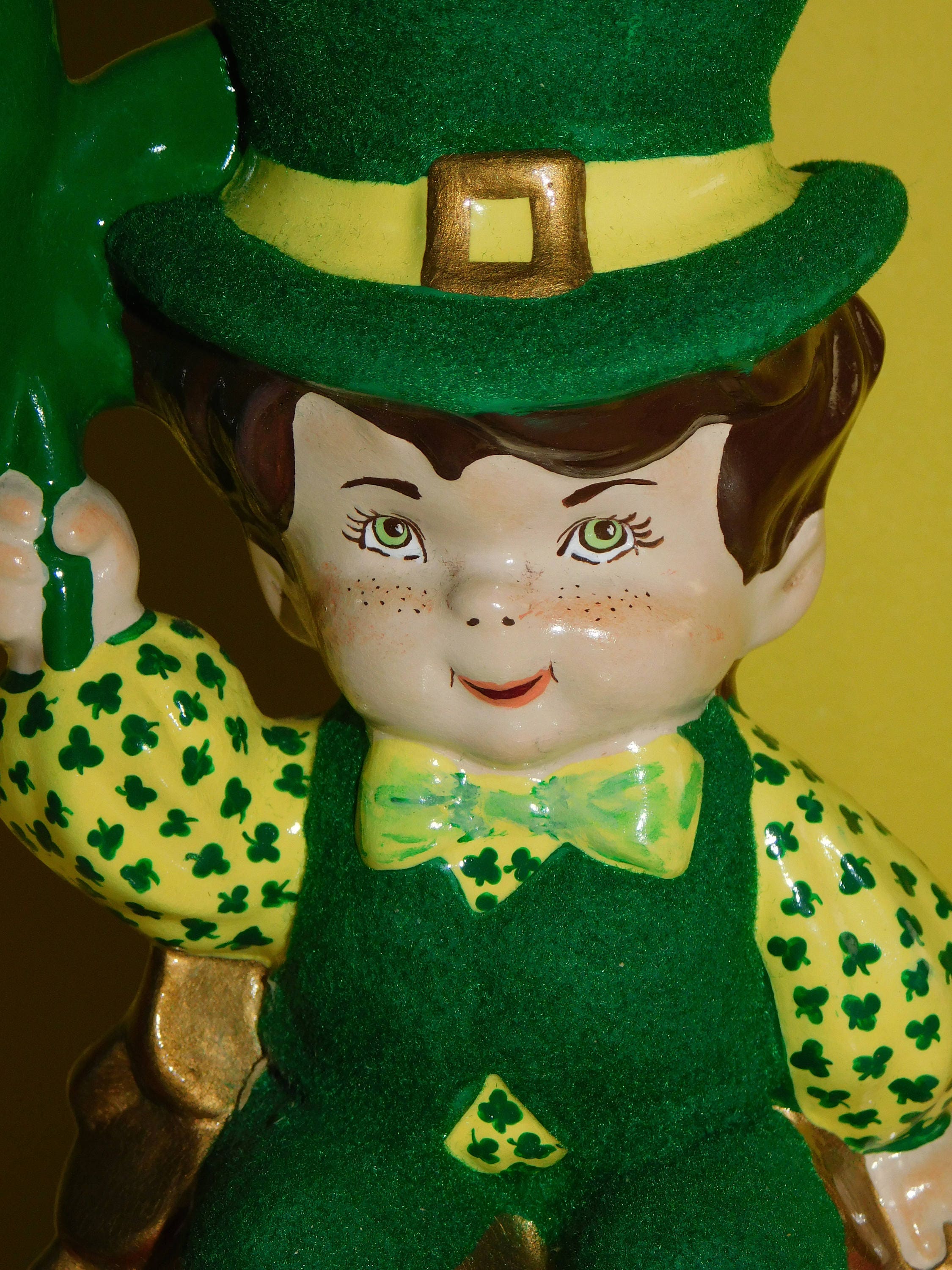 Vintage Collectibles For Sale