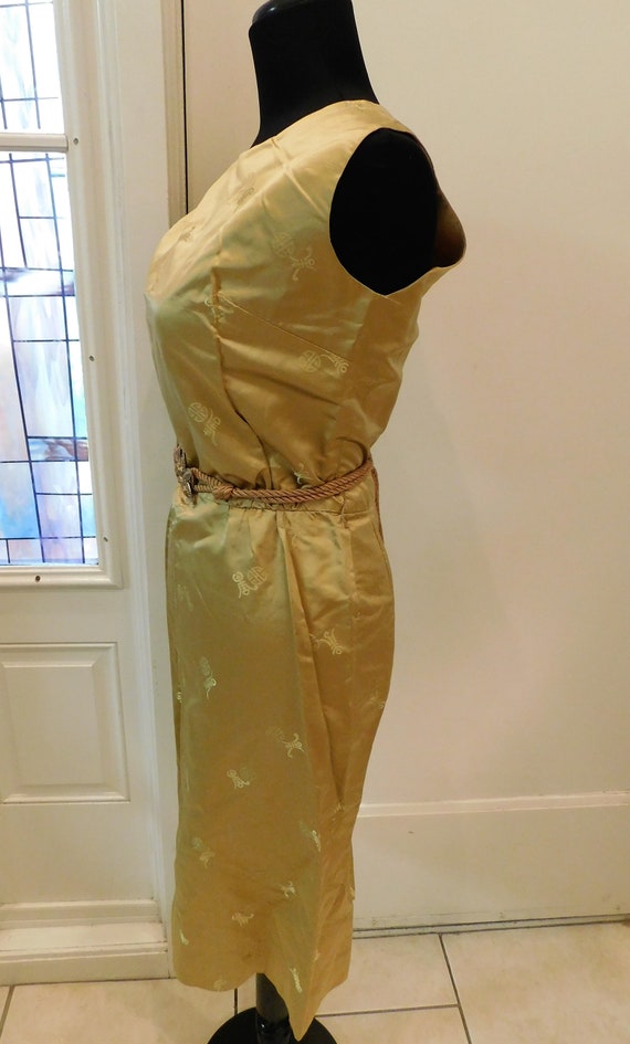 Vintage Gold Silk Asian wiggle dress • vintage 50… - image 4