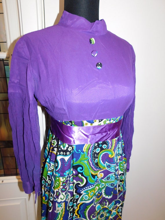 1960's Royal Purple Rayon Crepe Psychedelic Op Ar… - image 4