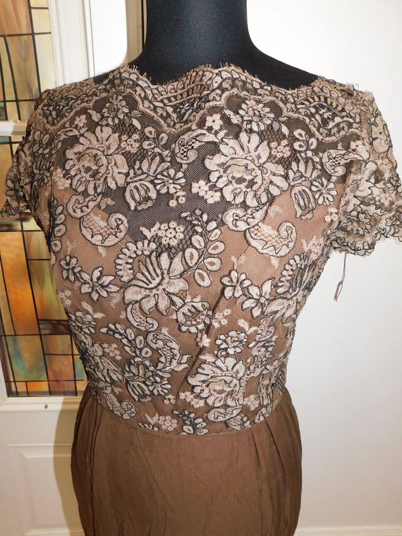 1950s silk & lace wiggle dress • vintage 50s dres… - image 3