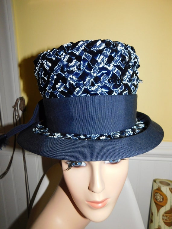 Vintage Navy Blue Straw Bucket Cloche Hat Brimmed 