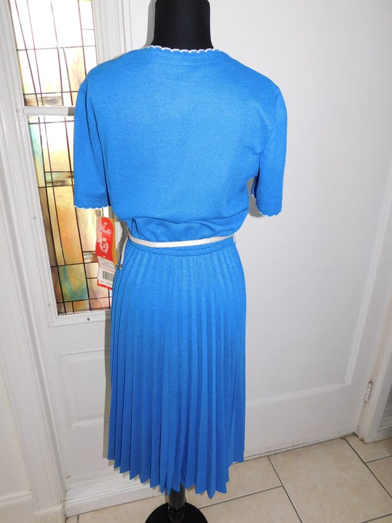 NOS 1970s Garden Party Blue White Knit Pleated Dr… - image 7