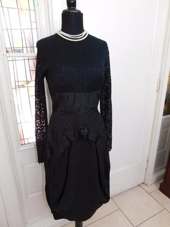 Vintage 1950s Black Crepe Rayon Lace nipped Waist… - image 3