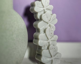 Lucky Clover Soy Candle: Scented Organic Home Decor