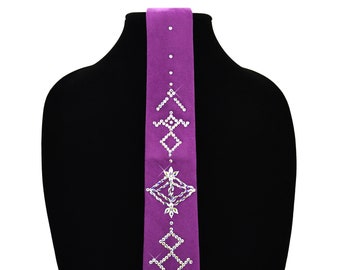 Sparkling pink necktie with Swarovski crystals