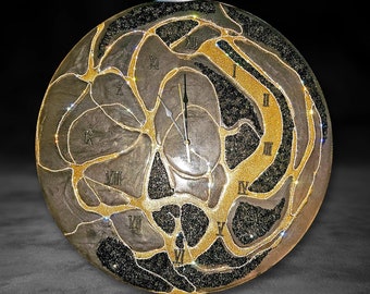 Luxury sparkling wall clock | Home decor | Handmade clock | Resin art