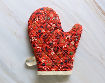 Wildwood Red Rifle Paper Co Fabric Floral Oven Mitt