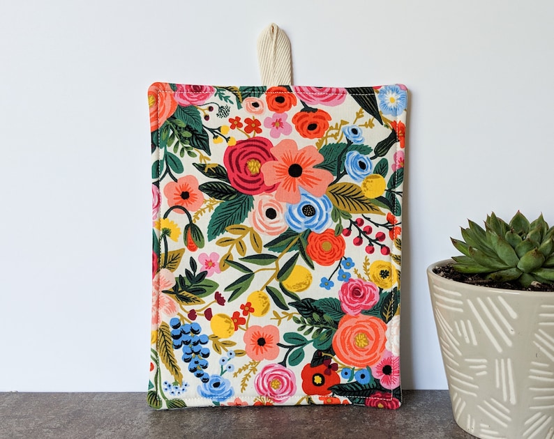 Garden Party Cream Rifle Paper Co Floral Pot Holder