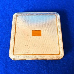 Raro 1050 Vintage Schall 'oro e tono d'argento' sigaretta case made In Gran Bretagna con spazio vuoto per monogramma