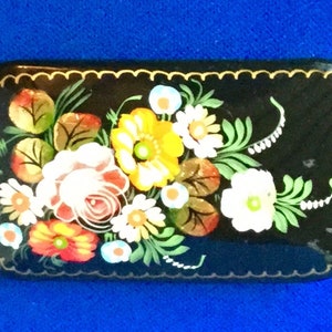 Hand-painted Russian Lacquered Papier-Mache Brooch with Unique Signature.