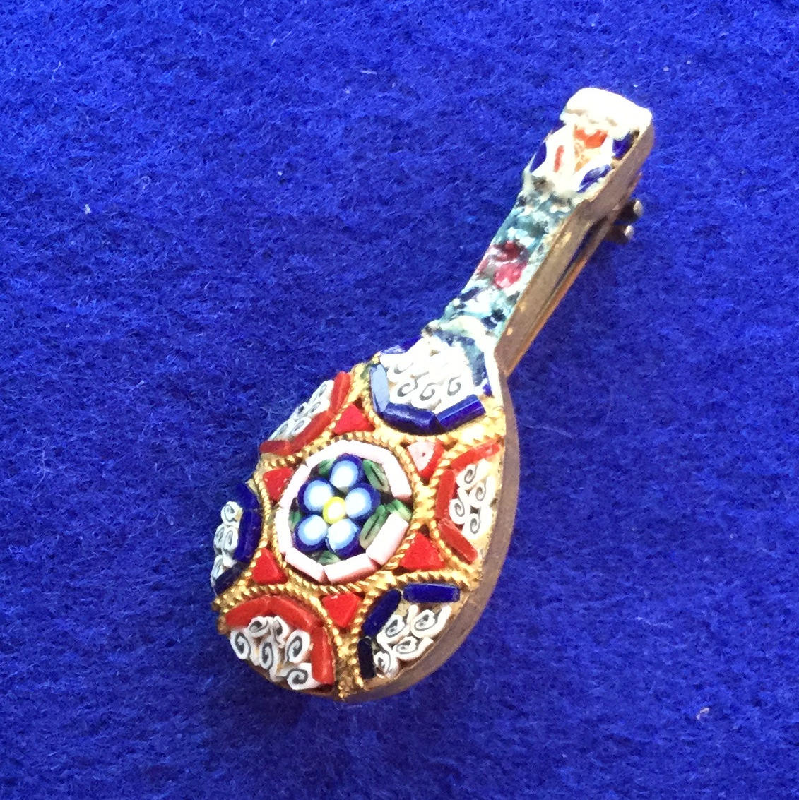 ZrTi billette damas 16 x 2 x 0,2 (motif plumes) barre plate Zircuti ZrTi billette damas 16 x 2 x 0,2 (motif plumes) barre plate Zircuti