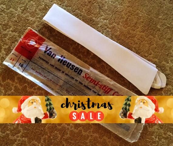 Image of Vintage 1930S British Van Heusen Patented Semi-Stiff Collar Style 11, Size 18", New With Original Packaging