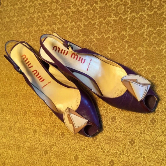 Vintage 90s Miu Miu Purple Leather Shoes with Pee… - image 1